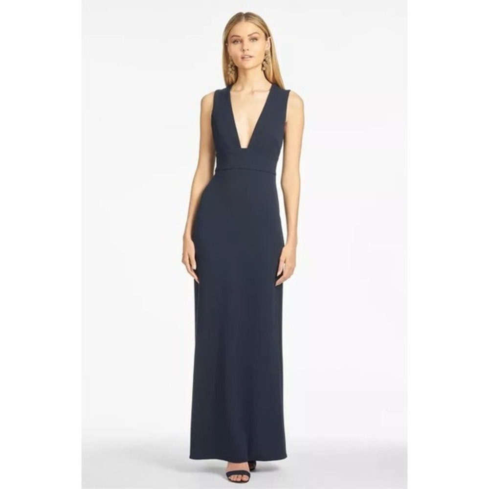 Sachin & Babi Loretta Gown Navy 6 NWT Stretch Crepe Plunge V-Neck Formal Evening